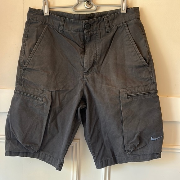 Nike Other - 𝅺nike Cargo shorts size 30